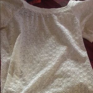 White pull over shirt for the summer time